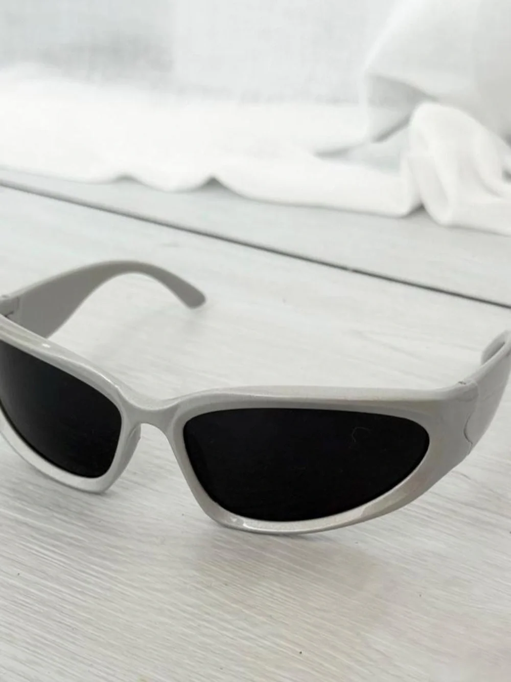 ✿ silver wrap sunglasses • futuristic sporty shield shades